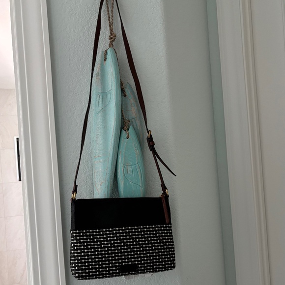 NWT Fossil Fiona Black Stripe Crossbody Bag - Picture 4 of 12